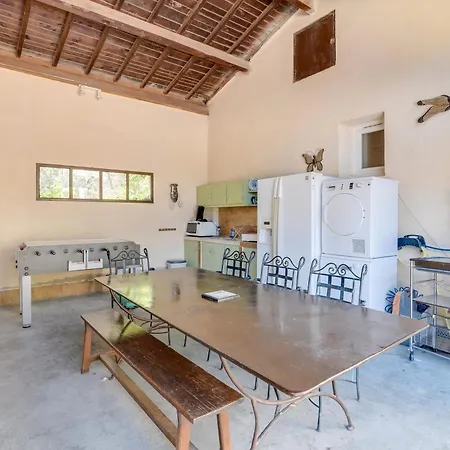 Domaine Du Courroussouve Holiday home Oppede